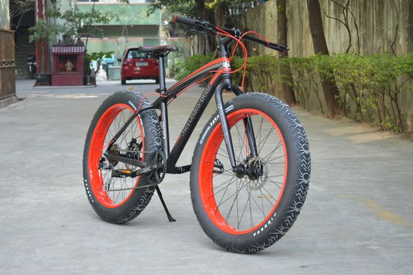 mountain bike26-inch aluminum alloy snow bike 27 variable speed 4.0 large tire front and rear disc brakes ultra-light high-end mountain bike
mountain bike26-inch aluminum alloy snow bike 27 variable speed 4.0 large tire front and rear disc brakes ultra-light high-end mountain bike