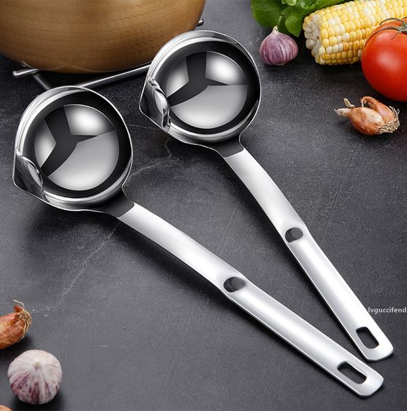 stainless steel oil soup spoon long handle cooking ladle colander pot filter for home kitchen restaurant t200507
stainless steel oil soup spoon long handle cooking ladle colander pot filter for home kitchen restaurant t200507