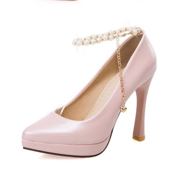 this spring and fall 2019 collection of versatile beaded buckle pointy stiletto heels is a must-have for party weddings, Black
this spring and fall 2019 collection of versatile beaded buckle pointy stiletto heels is a must-have for party weddings, Black
