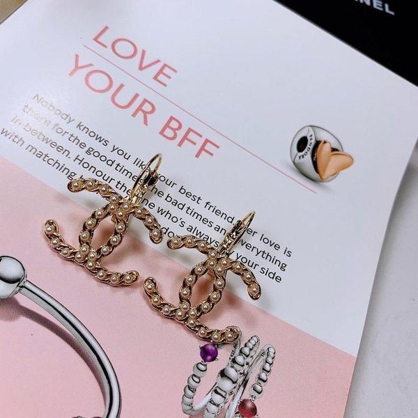 2020 fashion jewelry ladies earrings with party dresses jewelry charm gorgeous stud earrings 0d68, Golden;silver
2020 fashion jewelry ladies earrings with party dresses jewelry charm gorgeous stud earrings 0d68, Golden;silver