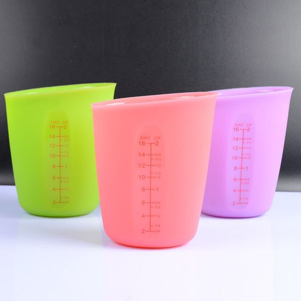 new 500ml silicone kitchen measuring cups home double-scale semi-permeable measuring tools milk cup measuring glass beaker t2i5227-1
new 500ml silicone kitchen measuring cups home double-scale semi-permeable measuring tools milk cup measuring glass beaker t2i5227-1