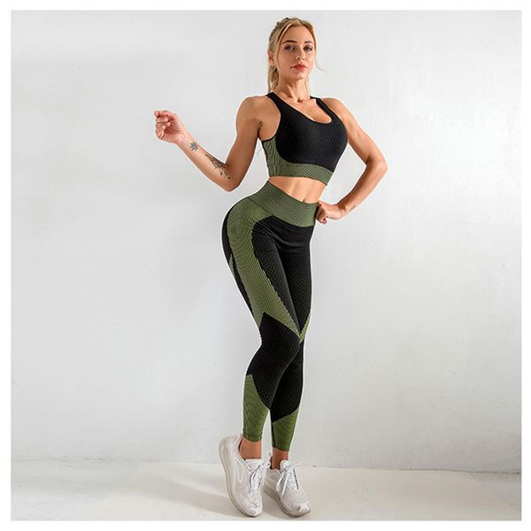 summer seamless sport set women 2 piece crop bra shorts sportsuit workout outfit active fitness wear yoga gym sets push up, White;red
summer seamless sport set women 2 piece crop bra shorts sportsuit workout outfit active fitness wear yoga gym sets push up, White;red