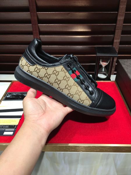 2020q limited edition fashion men's casual shoes luxury lace-up outdoor flat trainer sneakers leather low-men's tennis sneaker, Black
2020q limited edition fashion men's casual shoes luxury lace-up outdoor flat trainer sneakers leather low-men's tennis sneaker, Black