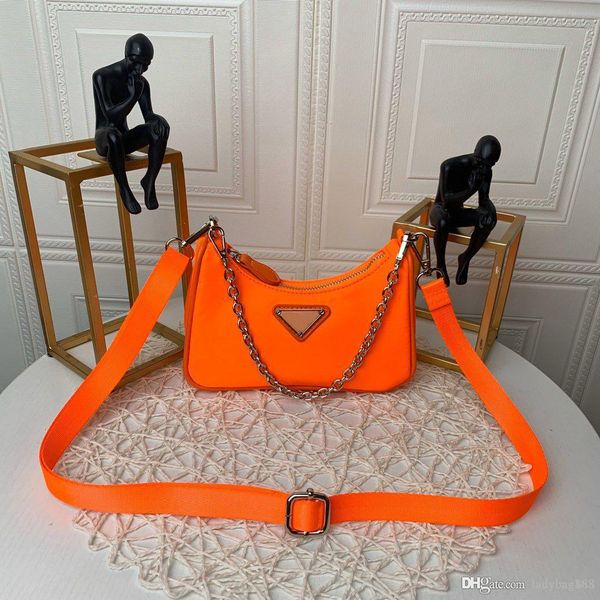 new fashion designer ladies handbag shoulder bag mini strap crossbody bags imported nylon fabric handbag crossbody bags
new fashion designer ladies handbag shoulder bag mini strap crossbody bags imported nylon fabric handbag crossbody bags