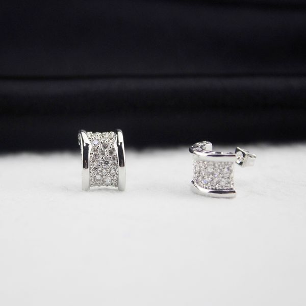 small diamond earrings 925 silver piercing b-studs earring for women valentine's day fine jewelry on sale
small diamond earrings 925 silver piercing b-studs earring for women valentine's day fine jewelry on sale