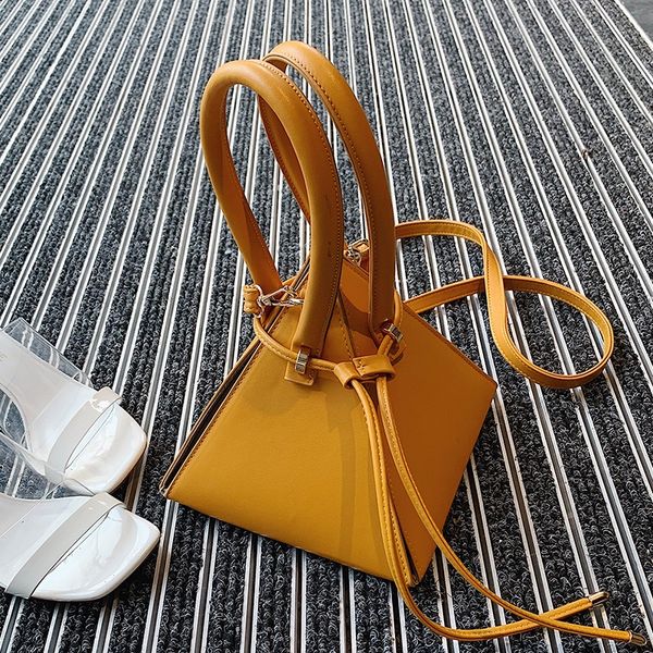 for women 2020 new korean style personalized girl portable triangle fashionable shoulder small small bag messenger shoulder bag, White
for women 2020 new korean style personalized girl portable triangle fashionable shoulder small small bag messenger shoulder bag, White