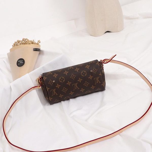 2020 womens bags chain design vintage leather mini ladies bag crossbody small flap shoulder bags fashion classic messenger bag
2020 womens bags chain design vintage leather mini ladies bag crossbody small flap shoulder bags fashion classic messenger bag