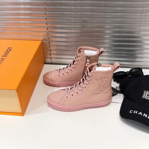 04 designer luxury female casual fashion shoes, outdoor casual travel shoes, fast delivery, original box, Black
04 designer luxury female casual fashion shoes, outdoor casual travel shoes, fast delivery, original box, Black