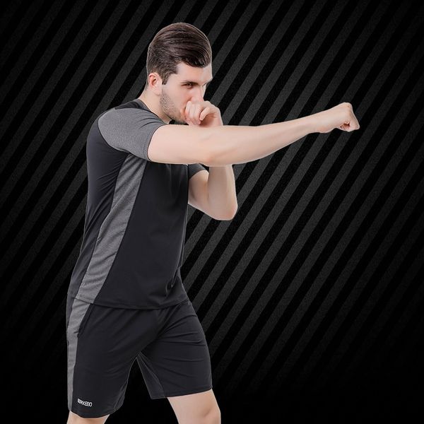 плюс размера мужской костюм suitbasketball спортивной одежды suitgym тренажерный зал работает быстросохнущие трех частей баскетбол износ sli, White;black
плюс размера мужской костюм suitbasketball спортивной одежды suitgym тренажерный зал работает быстросохнущие трех частей баскетбол износ sli, White;black