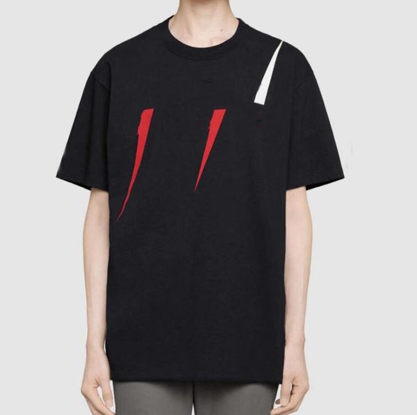 19ss летняя футболка письма мужчины tee made in italy модельер с короткими рукавами letters printed высокое качество футболки женщины топы 2, White;black
19ss летняя футболка письма мужчины tee made in italy модельер с короткими рукавами letters printed высокое качество футболки женщины топы 2, White;black