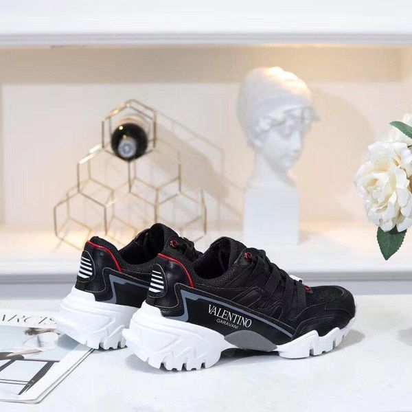 2021-2020e new trend leather casual shoes ,breathable men and women outdoor sports shoes ,fashion wild party lovers shoes size 35 -45, Black
2021-2020e new trend leather casual shoes ,breathable men and women outdoor sports shoes ,fashion wild party lovers shoes size 35 -45, Black
