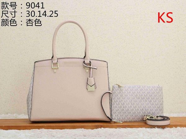 selling handbag shoulder bags handbag fashion bag handbag wallet phone bags three-piece combination bags shopping
selling handbag shoulder bags handbag fashion bag handbag wallet phone bags three-piece combination bags shopping