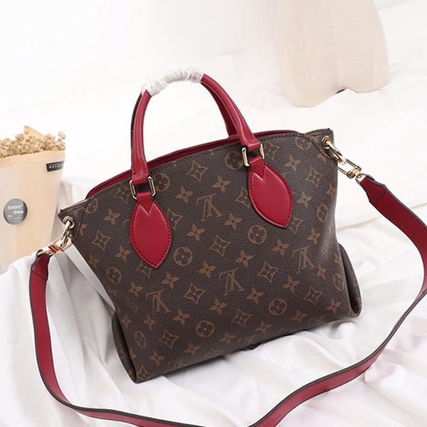 new new arrival women luxury designer bag handbags leather shoulder crossbody bag lady handbag handle totes messenger bags sac bandouli
new new arrival women luxury designer bag handbags leather shoulder crossbody bag lady handbag handle totes messenger bags sac bandouli