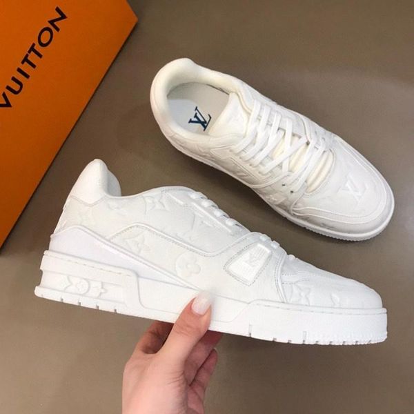 044 high-quality men's casual sports shoes and designer luxury outdoor casual shoes, the original box size is 38-45, Black
044 high-quality men's casual sports shoes and designer luxury outdoor casual shoes, the original box size is 38-45, Black