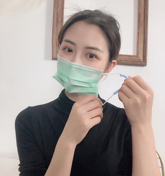 mask soft silicone ear hook pain invisible earmuffs ear protection ear artifact epidemic prevention supplies pcqcd lipper 
mask soft silicone ear hook pain invisible earmuffs ear protection ear artifact epidemic prevention supplies pcqcd lipper