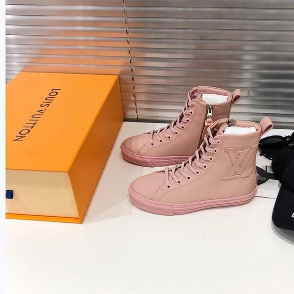 16 designer luxury female casual fashion shoes, outdoor casual travel shoes, fast delivery, original box, Black
16 designer luxury female casual fashion shoes, outdoor casual travel shoes, fast delivery, original box, Black
