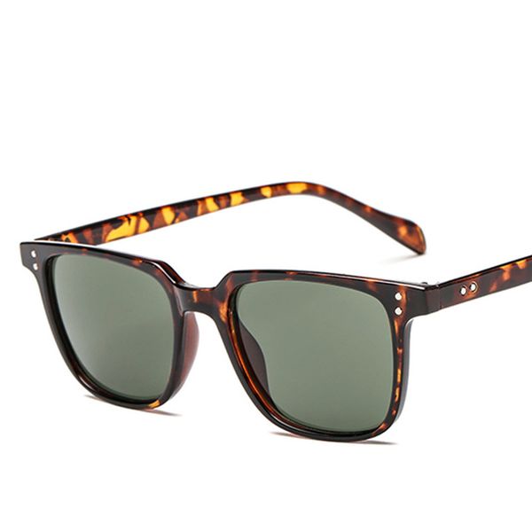 2020 retro fashion square sunglasses brand leopard print women's designer sunglasses classic anti-reflective plastic sun glasses, White;black
2020 retro fashion square sunglasses brand leopard print women's designer sunglasses classic anti-reflective plastic sun glasses, White;black