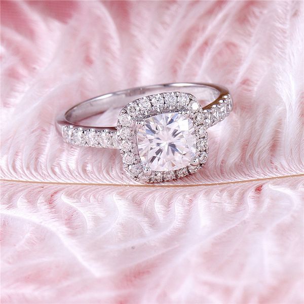 transgems центр 1ct 6мм fg цвет подушка cut 14k 585 white муассанит halo engagement для женщин emgagement золотое кольцо y200620, Slivery;golden
transgems центр 1ct 6мм fg цвет подушка cut 14k 585 white муассанит halo engagement для женщин emgagement золотое кольцо y200620, Slivery;golden