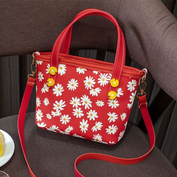 2020 daisy bag women pu leather mini handbag fashion brand designer lady's bag shoulder crossbody small purses and handbag
2020 daisy bag women pu leather mini handbag fashion brand designer lady's bag shoulder crossbody small purses and handbag