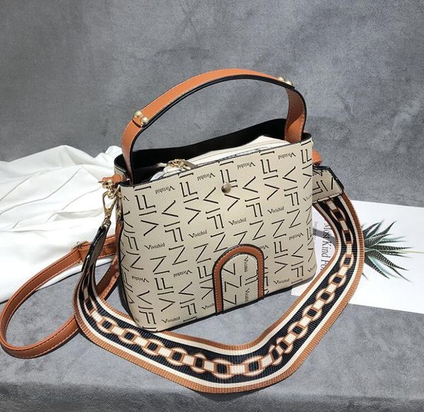 сумки кошельки моды коровьей ковш сумки tote сумки женская мешки плеча рюкзак женские сумки сумки n40153
сумки кошельки моды коровьей ковш сумки tote сумки женская мешки плеча рюкзак женские сумки сумки n40153