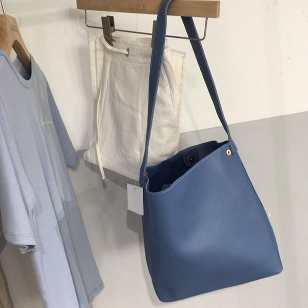 women shoulder bag simple luxury large capacity bucket bag fashion korean style composite bags female
women shoulder bag simple luxury large capacity bucket bag fashion korean style composite bags female