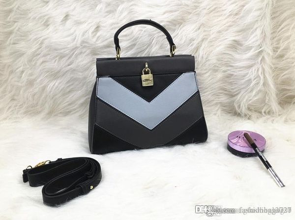 designer luxury handbags purses women hand bag backpack purse famous splice stripe fashion woman bag lady shoulder bag female tote soho bags
designer luxury handbags purses women hand bag backpack purse famous splice stripe fashion woman bag lady shoulder bag female tote soho bags