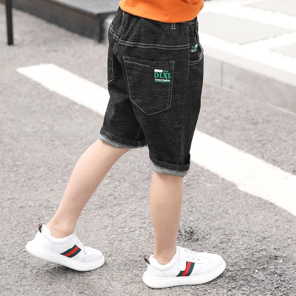 new and shorts and korean children's clothing baby jeans shorts children's pants boy's jeans, Blue
new and shorts and korean children's clothing baby jeans shorts children's pants boy's jeans, Blue