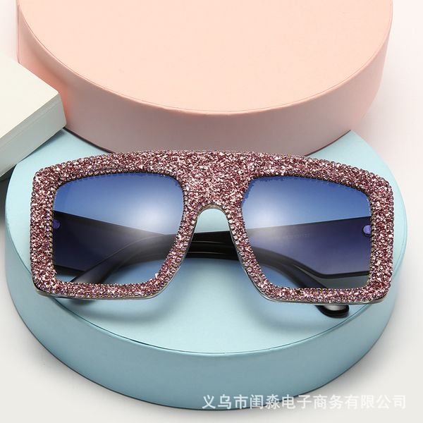 2020 new fashion oversized square sunglasses women luxury crystal diamond frame sun glasses for female rhinestone uv400 nx, White;black
2020 new fashion oversized square sunglasses women luxury crystal diamond frame sun glasses for female rhinestone uv400 nx, White;black