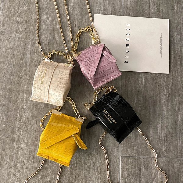 double-sided design mini crocodile lipstick candy children's parent-child chain crossbody accessories lipstick bag accessories bag
double-sided design mini crocodile lipstick candy children's parent-child chain crossbody accessories lipstick bag accessories bag