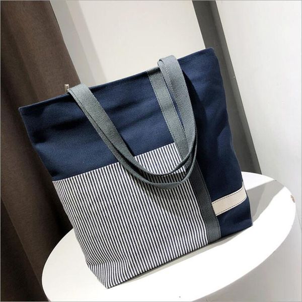 new summer women canvas bohemian style strip shoulder beach bag female casual tote shopping big bag floral messenger bags
new summer women canvas bohemian style strip shoulder beach bag female casual tote shopping big bag floral messenger bags