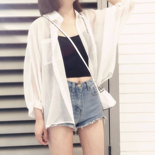 summer 2020 new hipster coat shirtloose thin sunscreen shirt outer wear white chiffon shirt women's jacket
summer 2020 new hipster coat shirtloose thin sunscreen shirt outer wear white chiffon shirt women's jacket