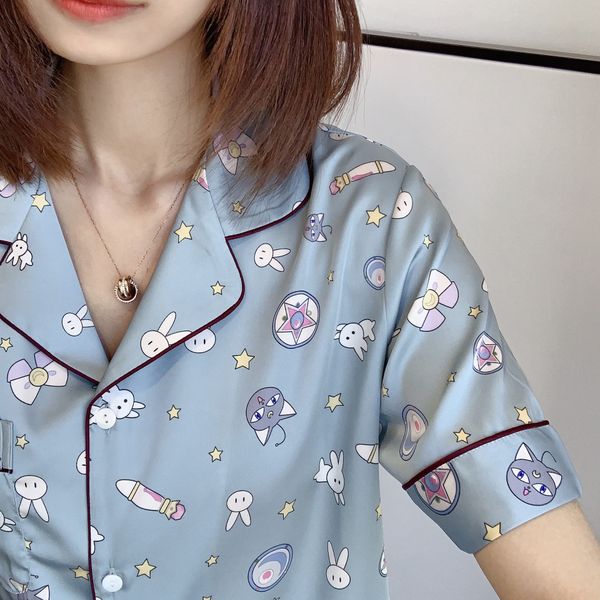 high momo quality silk fabric texture cool candy candy color age-reducing short sleeved clothes set for women, Blue;red
high momo quality silk fabric texture cool candy candy color age-reducing short sleeved clothes set for women, Blue;red