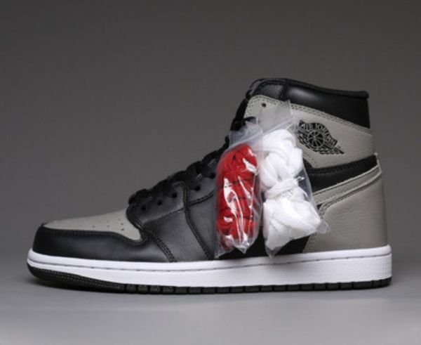 2020 new arrival outdoor 1 1s high travis scotts fearless obsidian unc mens women casual shoes banned bred toe chicago men sport shoes, Black
2020 new arrival outdoor 1 1s high travis scotts fearless obsidian unc mens women casual shoes banned bred toe chicago men sport shoes, Black