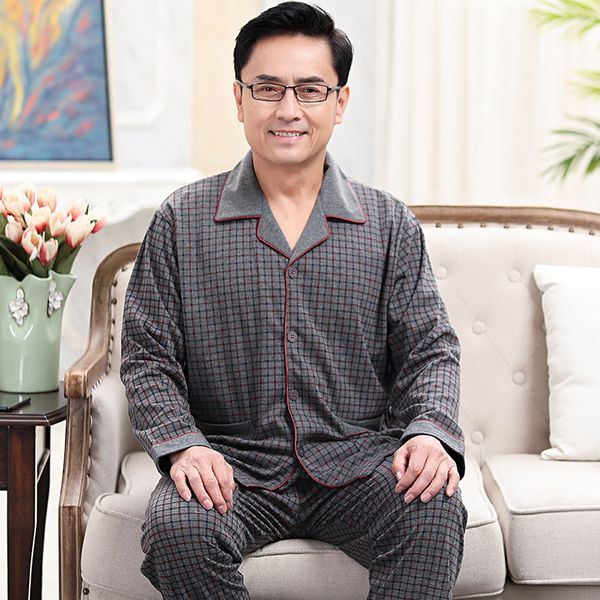 men's sleepwear plus size spring autumn pajamas suits plaid cotton home wear set middle-aged father's turn-down collar loose cloth, Black;brown
men's sleepwear plus size spring autumn pajamas suits plaid cotton home wear set middle-aged father's turn-down collar loose cloth, Black;brown