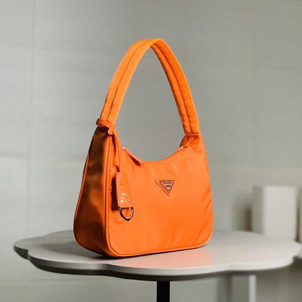 women bags fashion type luxury designer armpit bag bolsa de hombro drop ship totes handbags womens hobo shoulder bag
women bags fashion type luxury designer armpit bag bolsa de hombro drop ship totes handbags womens hobo shoulder bag
