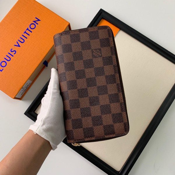 luxury designer mens wallet purses retro type handbag leather long wallets phone money pouch card holder zipper men purse
luxury designer mens wallet purses retro type handbag leather long wallets phone money pouch card holder zipper men purse