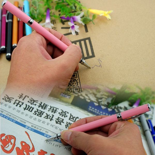 100pcs/lot capacitive touch screen stylus with ball point pen for samsung galaxy tab tablet pc
100pcs/lot capacitive touch screen stylus with ball point pen for samsung galaxy tab tablet pc