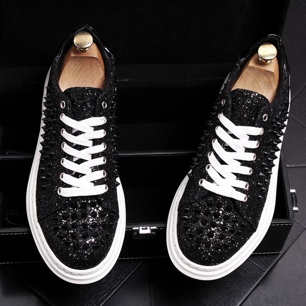 2020 fashion men dress shoes punk rivet rhinestone black party wedding shoes pointed toe flats nightclub stage loafers
2020 fashion men dress shoes punk rivet rhinestone black party wedding shoes pointed toe flats nightclub stage loafers