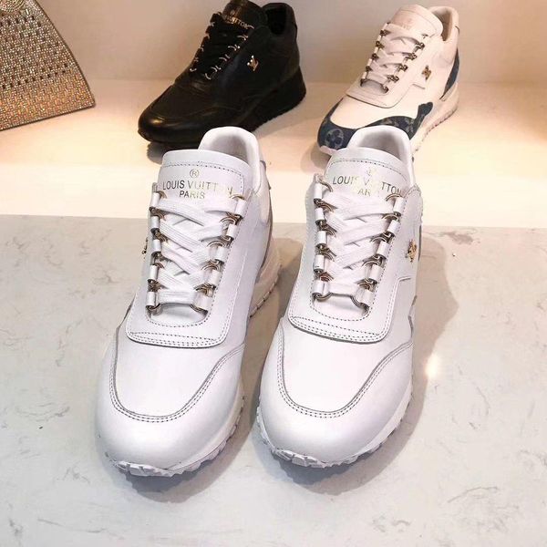 2021-2020q luxury design leather party low -casual shoes ,outdoor men 's and women 's sports shoes fashion trend wild couple, Black
2021-2020q luxury design leather party low -casual shoes ,outdoor men 's and women 's sports shoes fashion trend wild couple, Black