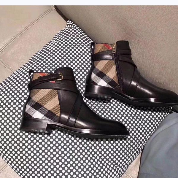 2020qq new official website synchronous release of luxury women's casual fashion boots, outdoor travel casual boots, fast delivery, Black
2020qq new official website synchronous release of luxury women's casual fashion boots, outdoor travel casual boots, fast delivery, Black