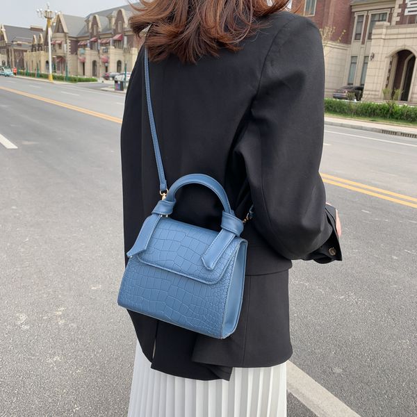 mini hand bag bags for women small square bag lady flap korean version versatile alligator pattern shoulder fashion 2020
mini hand bag bags for women small square bag lady flap korean version versatile alligator pattern shoulder fashion 2020