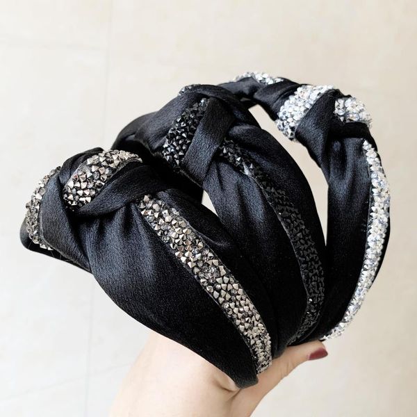 chen yan fashion girls headbands knot cross hairband pearls rhinestone headband fg2001
chen yan fashion girls headbands knot cross hairband pearls rhinestone headband fg2001