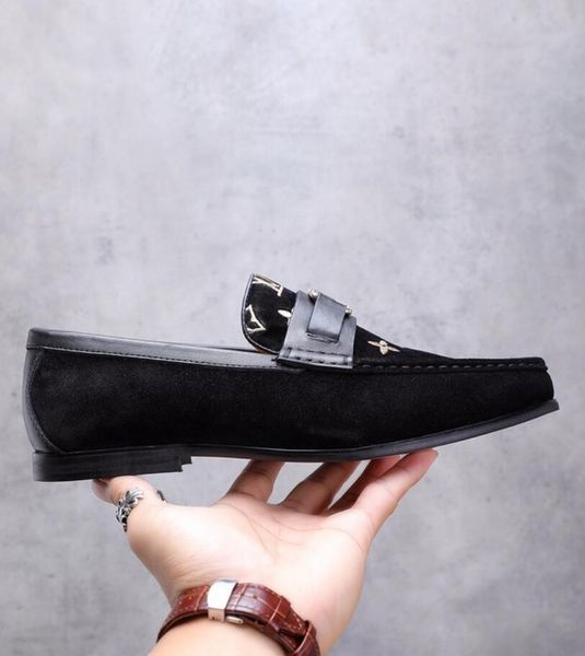 handmade genuine patent leather and nubuck leather patchwork with bow tie men wedding black dress shoes men's banquet loafers
handmade genuine patent leather and nubuck leather patchwork with bow tie men wedding black dress shoes men's banquet loafers