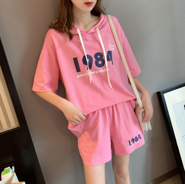 2020 summer new ladies casual suit ladies wide-air fashion short-sleeved shorts sports two-piece suit, Gray
2020 summer new ladies casual suit ladies wide-air fashion short-sleeved shorts sports two-piece suit, Gray