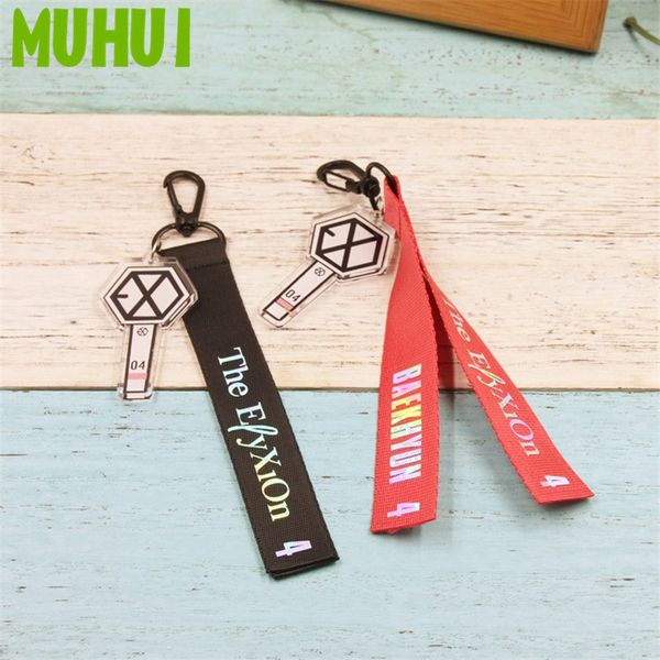 1 pcs 2020 new exo concert sehun baek hyun kai name backpack streamer keychain pendants keyring b096, Silver
1 pcs 2020 new exo concert sehun baek hyun kai name backpack streamer keychain pendants keyring b096, Silver
