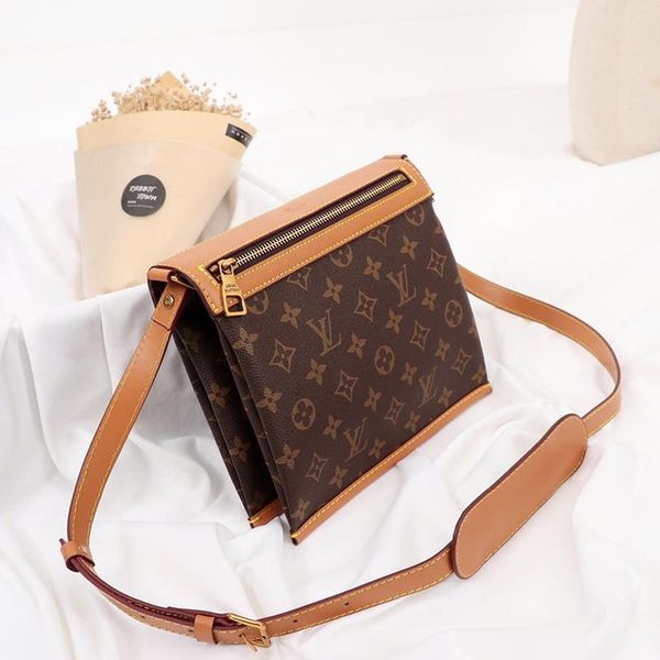 новое прибытие женщин сумка роскошная crossbody кожаная сумка женская плеча сумки bolsa de hombro trend style zipper lady сумка
новое прибытие женщин сумка роскошная crossbody кожаная сумка женская плеча сумки bolsa de hombro trend style zipper lady сумка