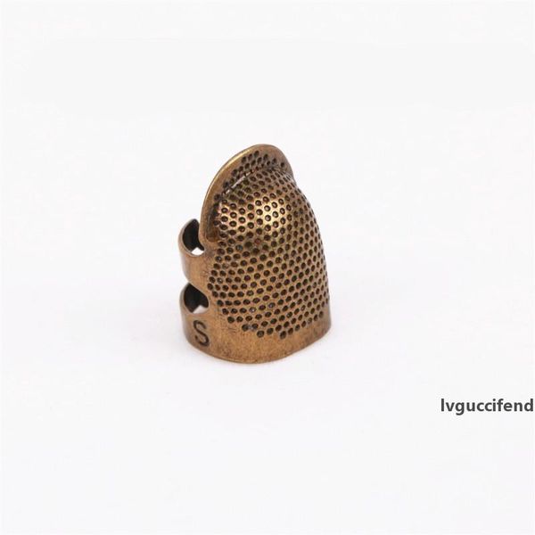 sewing thimble metal finger protector fingertip thimble sewing tools fashion home textile wear resistant 4qs uu
sewing thimble metal finger protector fingertip thimble sewing tools fashion home textile wear resistant 4qs uu