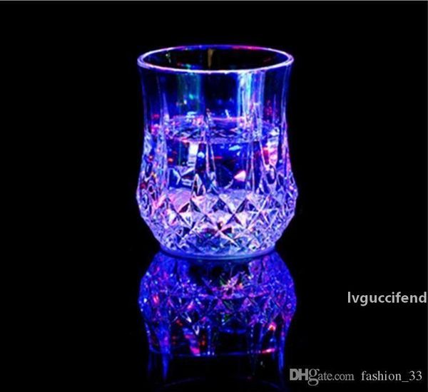 creative light up led cups automatic flashing drinking cup mugs color changing beer whisky glass cup for bar club party supplies yd0464 
creative light up led cups automatic flashing drinking cup mugs color changing beer whisky glass cup for bar club party supplies yd0464