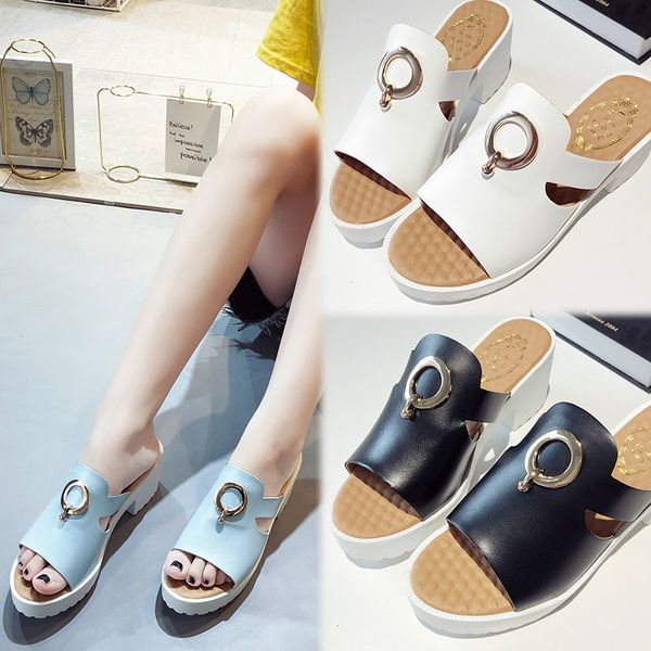 2020 new women slipper summer outdoor sandal square high heel slip on flip flop elegant women slides sandal, Black
2020 new women slipper summer outdoor sandal square high heel slip on flip flop elegant women slides sandal, Black