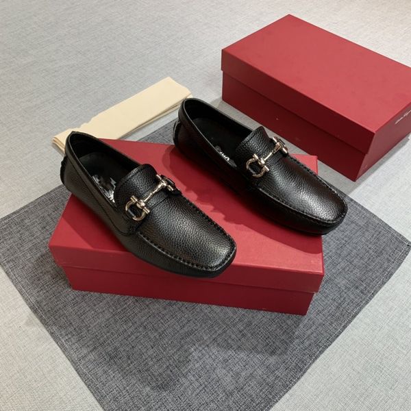 2020 r gancini series men's fashion trend comfortable outdoor sports shoes comfortable and breathable sports overall lightweight
2020 r gancini series men's fashion trend comfortable outdoor sports shoes comfortable and breathable sports overall lightweight